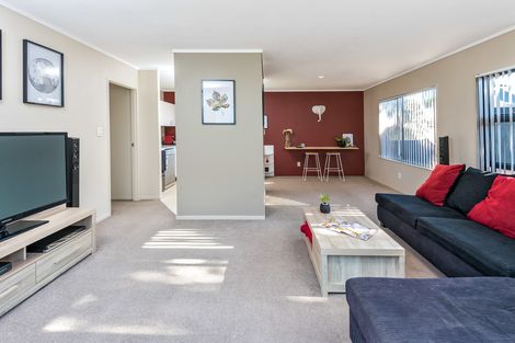 Photo of property in 3/15 Greenhill Crescent, Pakuranga, Auckland, 2010