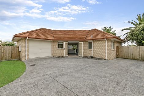 Photo of property in 1/23 Waitoa Street, Waiuku, 2123
