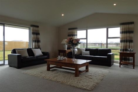 Photo of property in 17 Goodwin Street, Rangiora, 7400