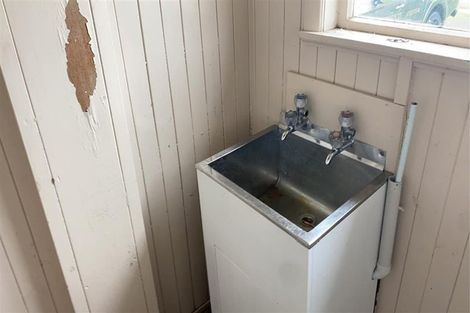 Photo of property in 8 Armstrong Street, Huntly, 3700