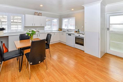 Photo of property in 1/32 King Edward Avenue, Papakura, 2110