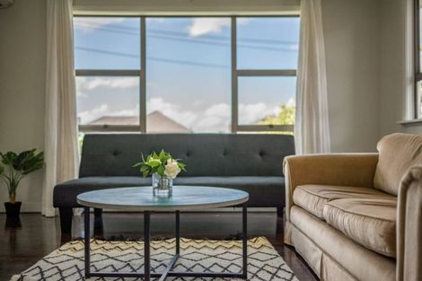 Photo of property in 46 Bleakhouse Road, Howick, Auckland, 2014