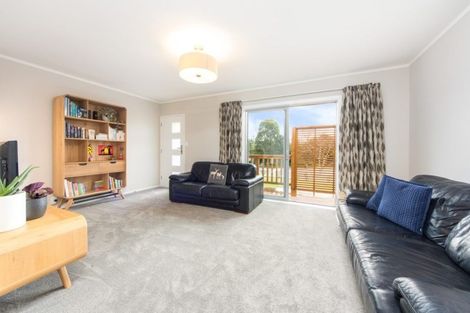 Photo of property in 1/558 Swanson Road, Ranui, Auckland, 0612