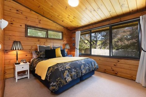 Photo of property in 90 Resolution Road, Welcome Bay, Tauranga, 3112