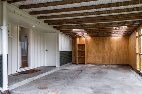 Photo of property in 1 Hayward Street, Featherston, 5710