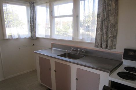 Photo of property in 2 Matai Street, Otaki, 5512