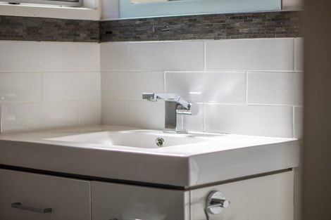 Photo of property in 71 Te Akau Drive, Russell, 0272