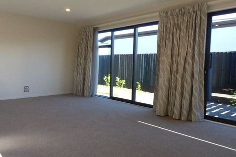 Photo of property in 17 Te Rito Street, Marshland, Christchurch, 8083
