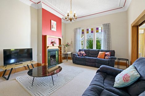 Photo of property in 41 Queen Street, Cambridge, 3434