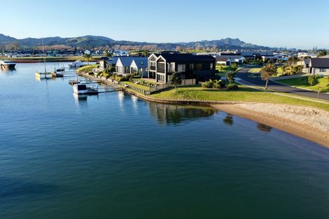 Photo of property in 23 Awatea Drive, Whitianga, 3510