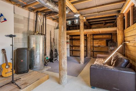 Photo of property in 161 Kimihia Road, Huntly, 3771