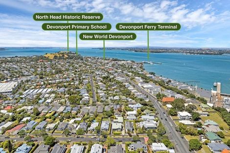 Photo of property in 124a Calliope Road, Stanley Point, Auckland, 0624