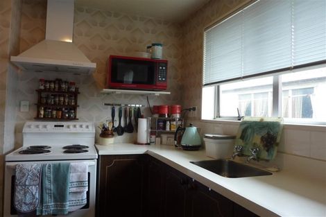 Photo of property in 2/35 Oakhampton Street, Hornby, Christchurch, 8042