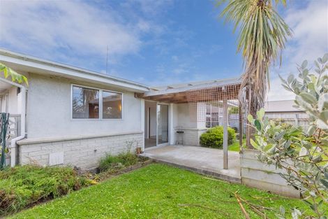 Photo of property in 108a Avondale Road, Taradale, Napier, 4112