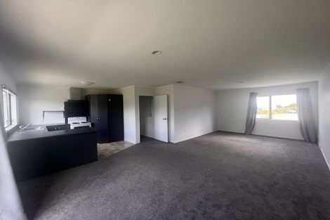 Photo of property in 17 Jasmine Grove, Maungaraki, Lower Hutt, 5010