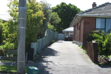 Photo of property in 2/23 Tintern Avenue Avonhead Christchurch City