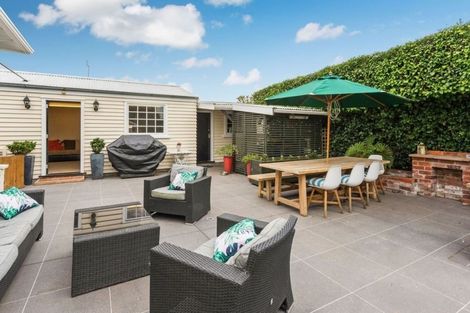 Photo of property in 27 Banks Avenue, Dallington, Christchurch, 8061