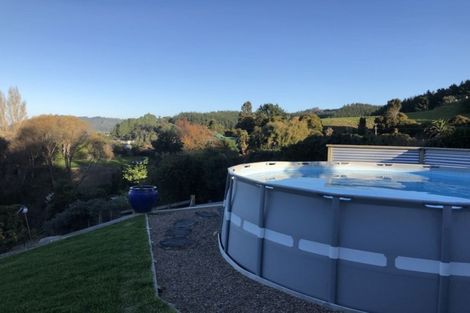 Photo of property in 8 Brenton Place, Whangamata, 3691