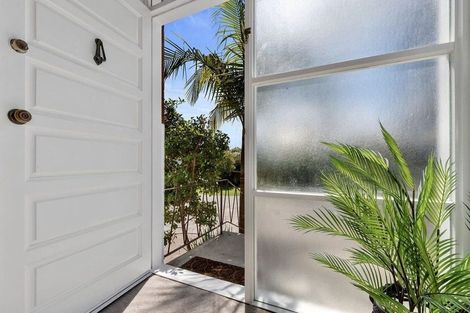 Photo of property in 3/1 Rata Road, Devonport, Auckland, 0624