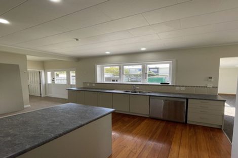 Photo of property in 7 Okura Grove, Boulcott, Lower Hutt, 5010
