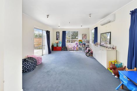 Photo of property in 36 Sunnypark Avenue, Rosehill, Papakura, 2113