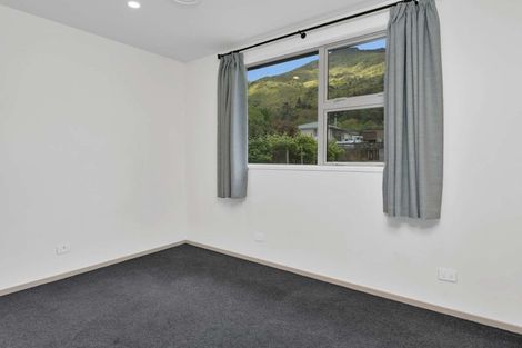 Photo of property in 9 Scott Street, Havelock, 7100