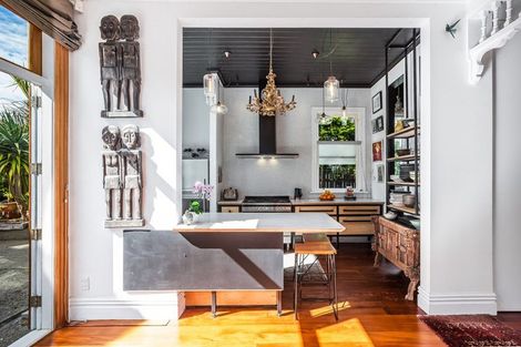 Photo of property in 165 Hanson Street, Newtown, Wellington, 6021