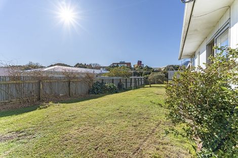 Photo of property in 1/117 Seaview Road, Westown, New Plymouth, 4310