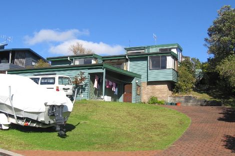 Photo of property in 80 Te Haumi Drive, Paihia, 0200