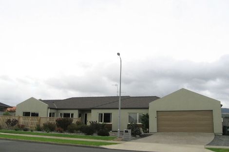 Photo of property in 19 Rifleman Lane, Paraparaumu Beach, Paraparaumu, 5032