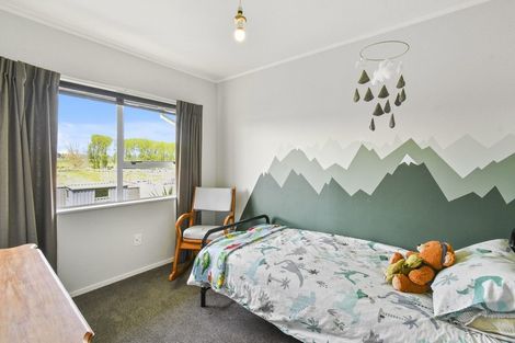 Photo of property in 6 Lorelei Place, Opaheke, Papakura, 2113