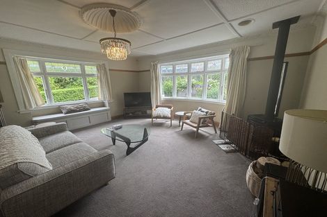 Photo of property in 26 Burma Road, Khandallah, Wellington, 6035