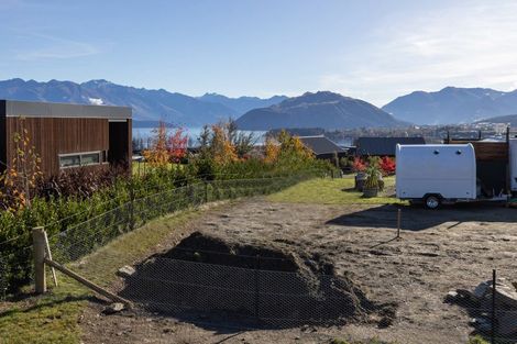 Photo of property in 14 Cochrane Close, Wanaka, 9305