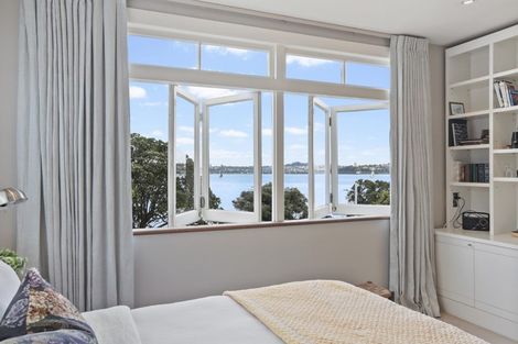 Photo of property in 14 King Edward Parade, Devonport, Auckland, 0624