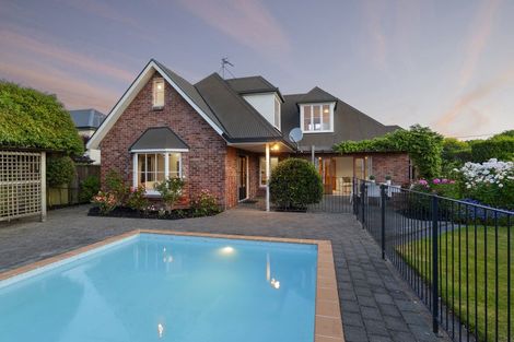 Photo of property in 25 Peel Street, Strowan, Christchurch, 8052