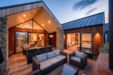 Photo of property in 11 Campbell Road, Wanaka, 9305