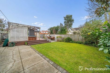 Photo of property in 1 Thornycroft Avenue, Epuni, Lower Hutt, 5011