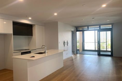 Photo of property in Frank Sargeson Apts, 508/74 Anzac Street, Takapuna, Auckland, 0622