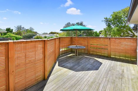 Photo of property in 36 Sunnypark Avenue, Rosehill, Papakura, 2113