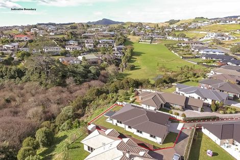 Photo of property in 162 Oteki Park Drive, Welcome Bay, Tauranga, 3112