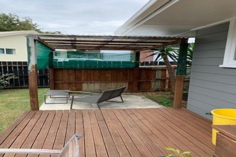 Photo of property in 100 Kitchener Road, Waiuku, 2123