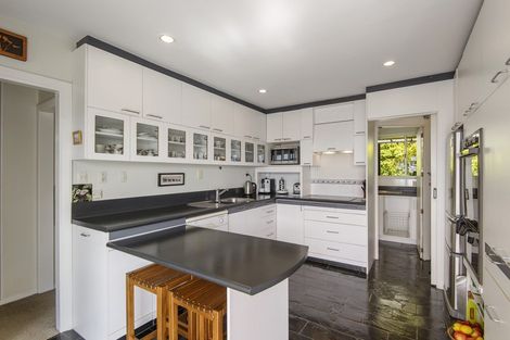 Photo of property in 227 Mount Pleasant Road, Mount Pleasant, Christchurch, 8081