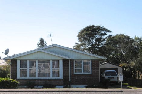 Photo of property in 30 Hukanui Road, Fairfield, Hamilton, 3214