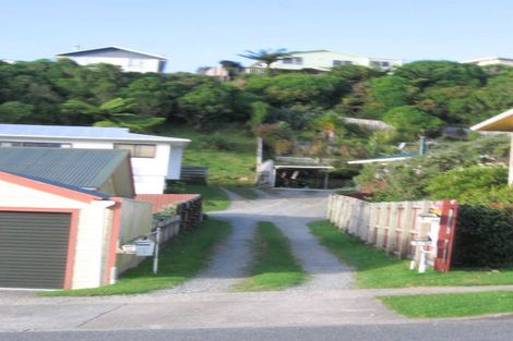 Photo of property in 2/25 Invercargill Drive, Kelson, Lower Hutt, 5010