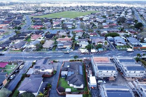 Photo of property in 112 Alfriston Road, Manurewa, Auckland, 2105