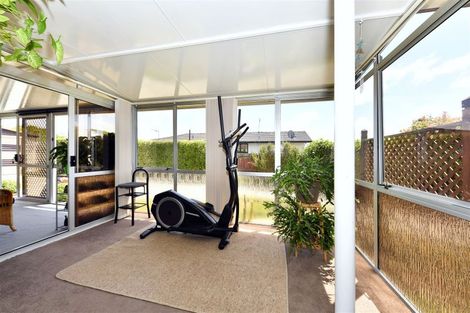 Photo of property in 16 Gibson Drive, Hornby, Christchurch, 8042