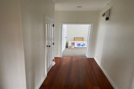 Photo of property in 8 Bedford Road, Marewa, Napier, 4110