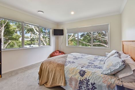 Photo of property in 2/11 Collie Street, Hillpark, Auckland, 2102