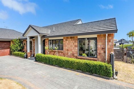 Photo of property in 15 Rifleman Lane, Paraparaumu Beach, Paraparaumu, 5032