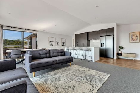 Photo of property in 90 Adler Drive, Ohauiti, Tauranga, 3112